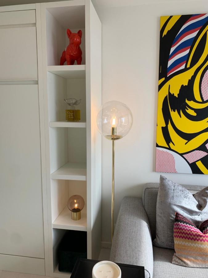 קנוקה-הייסט Luxe Studio/Suite Met Zeezicht En Volle Zon מראה חיצוני תמונה