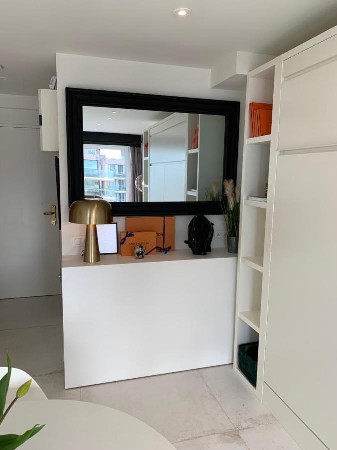 קנוקה-הייסט Luxe Studio/Suite Met Zeezicht En Volle Zon מראה חיצוני תמונה